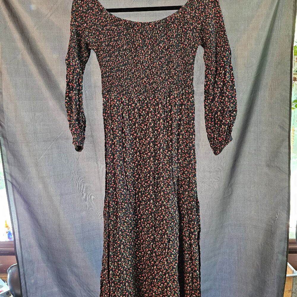 Jeuvre navy dress with tiny multi colored flowers. Size XL